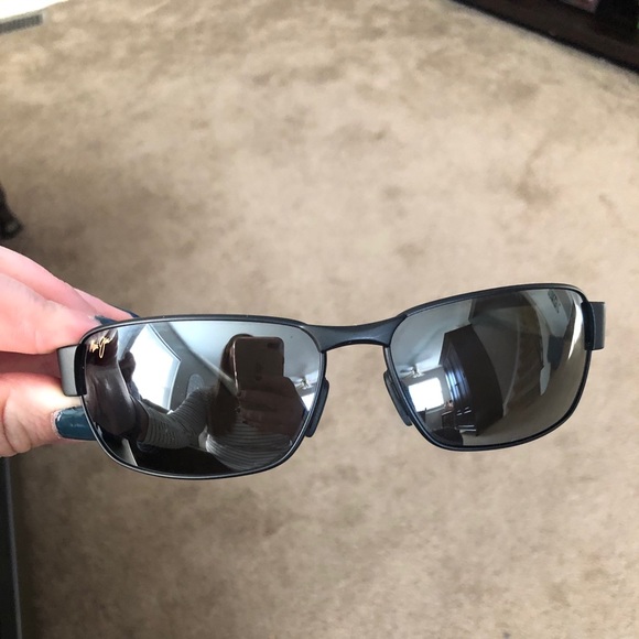 Maui Jim Other - Maui Jim MJ000362 Polarized Glasses